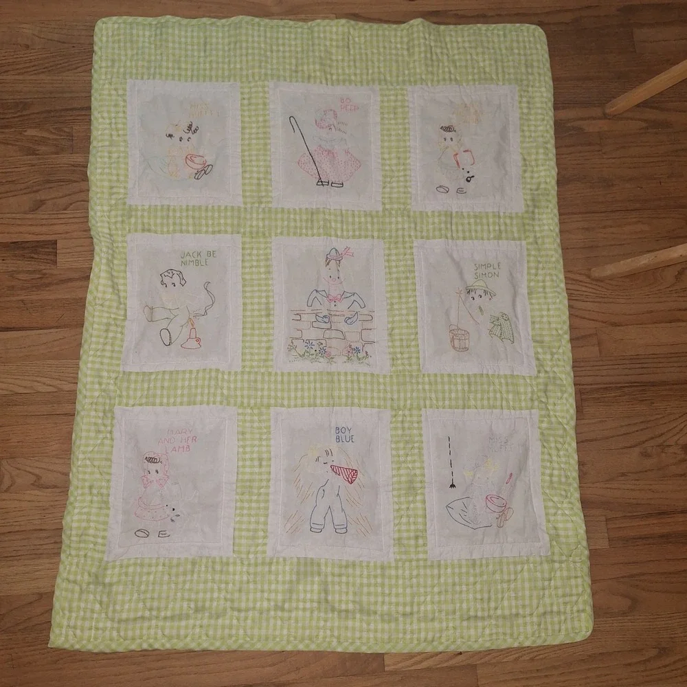 Vtg Quilt Baby Nursery Rhyme  Embroidered Block Gingham Green 4x3 Cottagecore